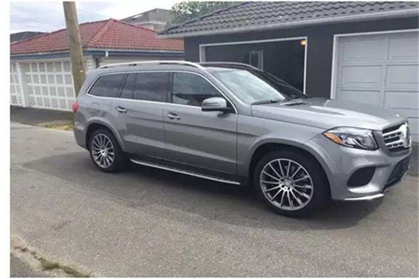 17款奔馳GLS450加版 特惠GLS級現(xiàn)車駕馭-圖3