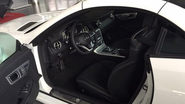 2017款奔驰SLC200/SLC300现车 优惠促销-图4