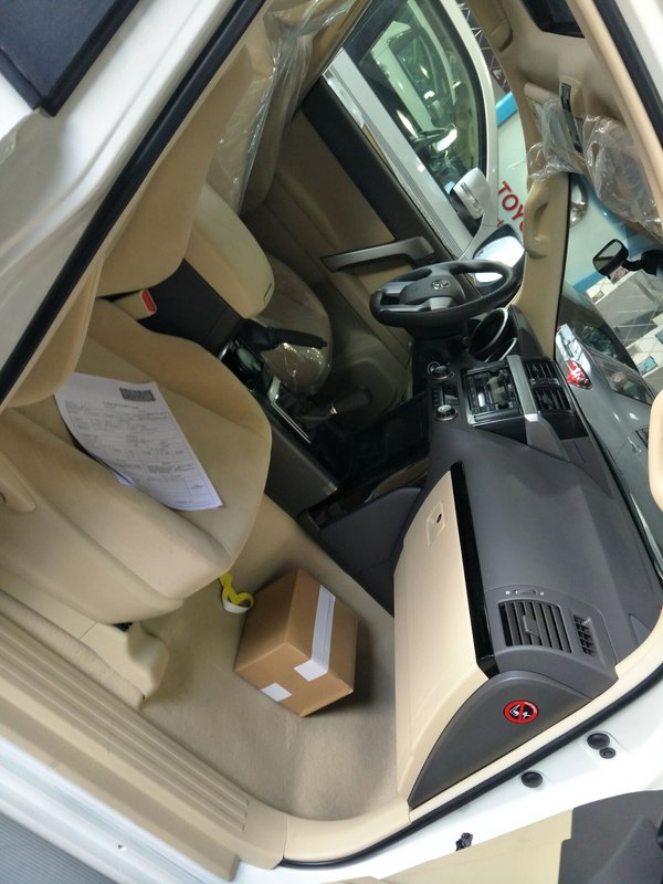 丰田霸道2700鸡年报价 霸道2.7强劲suv-图10