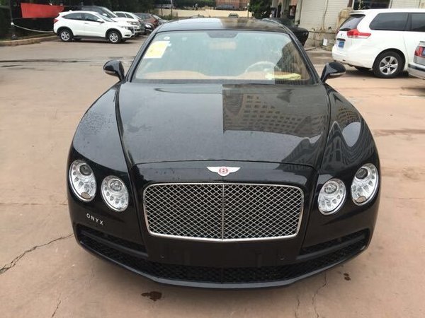 2016款賓利飛馳4.0T 極速V8現(xiàn)車低價(jià)亮點(diǎn)-圖2