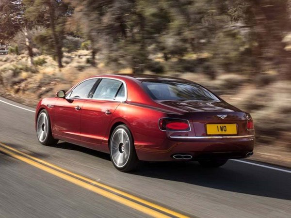 17款宾利飞驰V8S 流畅动感狂野豪轿养眼-图3