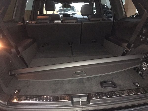 17款奔馳GLS450低配現(xiàn)車 100萬起高品GLS-圖7