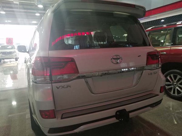 豐田酷路澤5700VXR 頂配陸巡137萬(wàn)特惠價(jià)-圖6