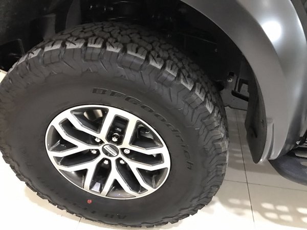 17款福特猛禽F150現(xiàn)車(chē) 新一代皮卡搶先價(jià)-圖3