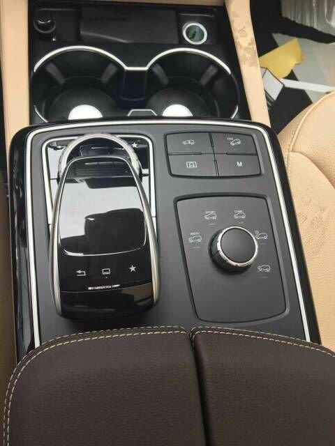 2017款奔馳GLS450現(xiàn)車 點爆實購最低價格-圖5