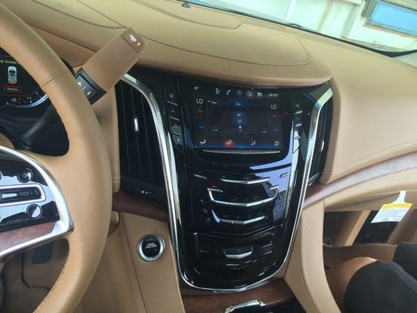 凯迪拉克凯雷德铂金版 商务大牌现车价优-图5