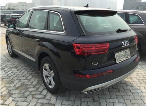 16款奥迪Q7汽油版3.0T 震撼降价豪车等你-图3