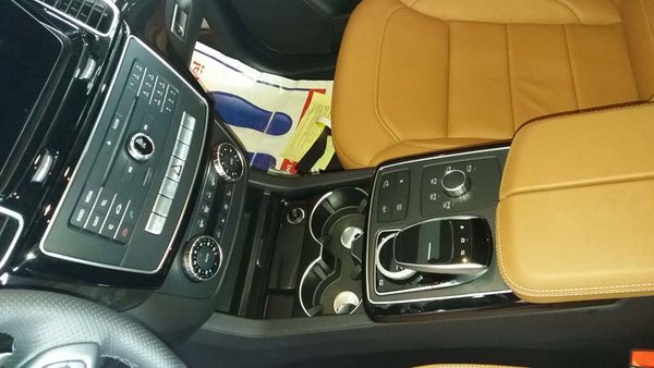 17款奔馳GLS450現(xiàn)車 105萬降惠十月特賣-圖5