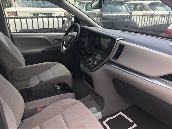 2017款丰田塞纳 高配置精选座驾出奇优惠-图6