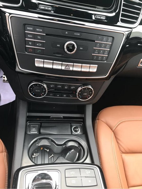 低价送惊喜奔驰GLE43 coupe运动潮流范儿-图7