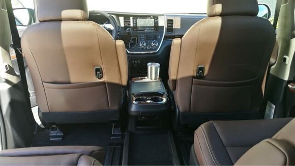 2017款豐田塞納報價 王牌商務車勁惠不止-圖7