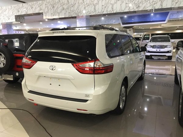 豐田塞納四驅(qū)行情 多功能商務車低價惠享-圖3