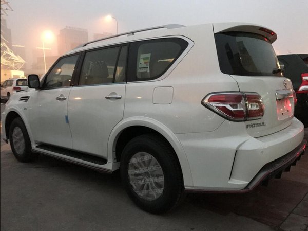17款日產(chǎn)途樂Y62越野車 豪惠直降可分期-圖2