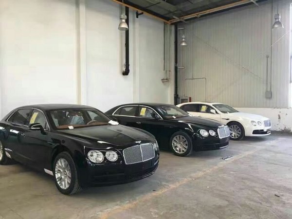 17款宾利飞驰全新配置 实力V8底价秒团购-图2