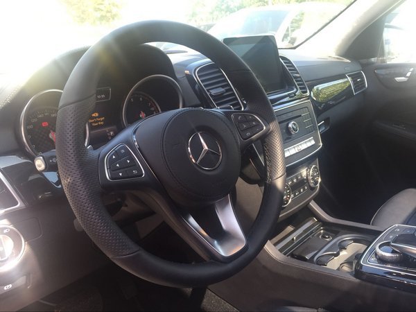 17款奔馳GLS450現(xiàn)車配置 全景天窗115萬-圖4