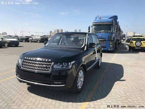 17款路虎攬勝現(xiàn)車抵港 3.0行政柴油/汽油-圖1