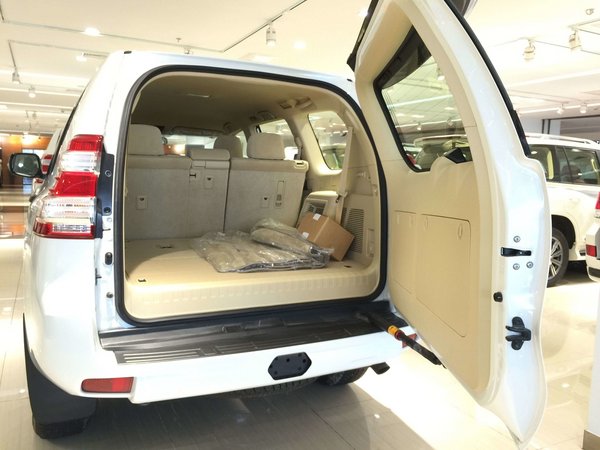 2016款豐田霸道2700現(xiàn)車 普拉多神氣再現(xiàn)-圖6