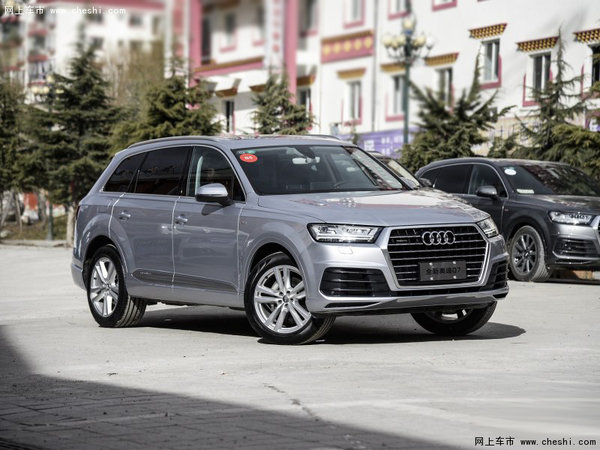 2016款奥迪Q7重磅狂欢价 68万拿下Q7现车-图2