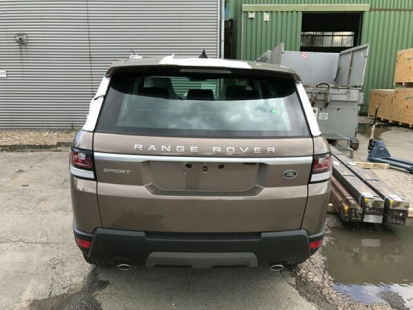 17款柴油路虎揽胜运动3.0T 如何选择配置-图9