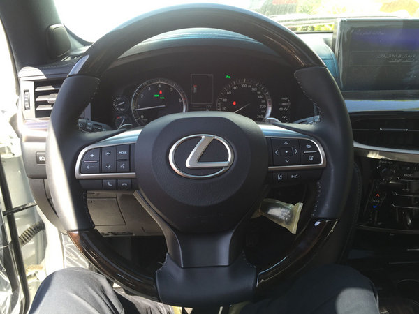 2016款雷克薩斯LX570 暢享凌志極速挑戰(zhàn)-圖5