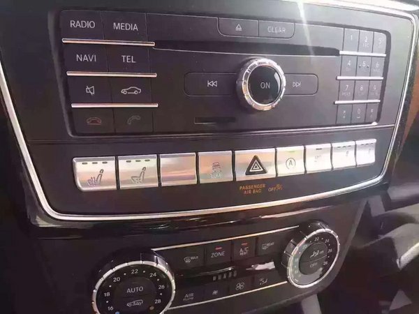 2017款奔馳GLS550現(xiàn)車(chē) 運(yùn)動(dòng)奔馳低價(jià)搶購(gòu)-圖4