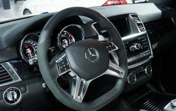 2016款奔驰GL63AMG 七月内购价福利多多-图9