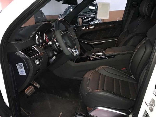 2017款奔驰GLS63AMG 港口现车专卖体验价-图7