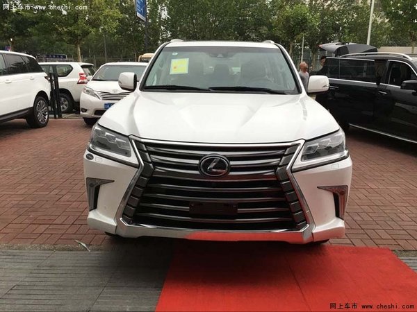 16款雷克萨斯LX570对比酷路泽 性能更好-图1