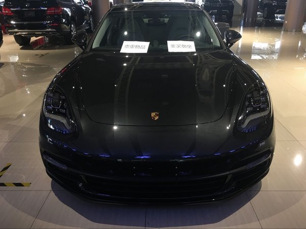 17款保时捷Panamera4S加版 尽显迷人身姿-图2