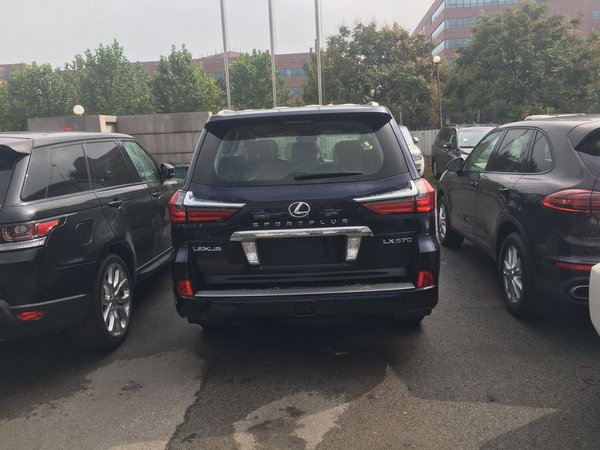2016款雷克萨斯LX570配置行情 优惠报价-图10