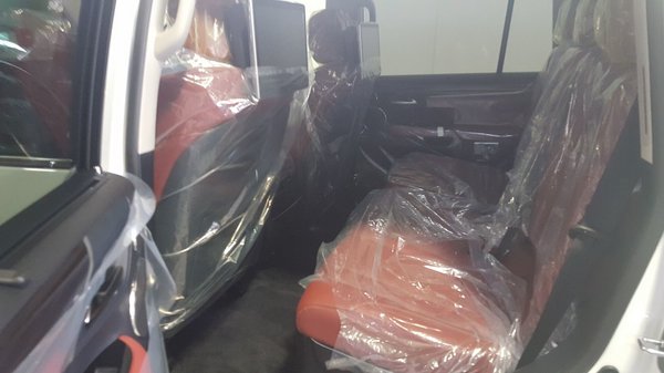 17款雷克薩斯LX570 頂配八座最后2天狠降-圖7