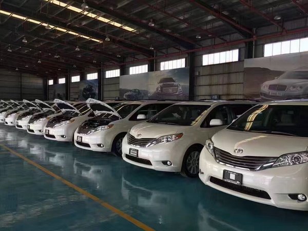 2017款豐田塞納名動津城 商務(wù)車風采奪目-圖7