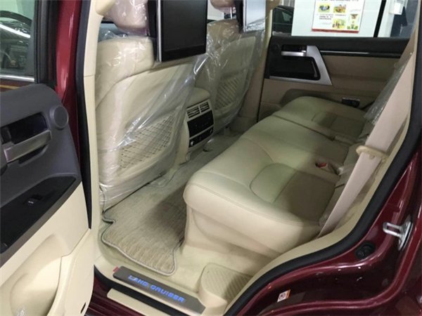16款丰田酷路泽5700顶配V8 跌底全车真皮-图7