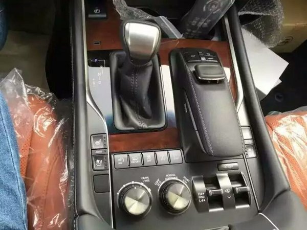 廠家直營雷克薩斯LX570 16款凌志甩一批-圖4