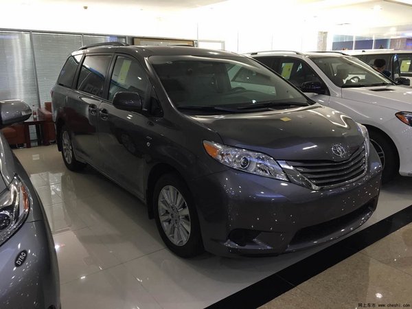 豐田塞納四驅(qū) 極具質(zhì)感商務(wù)車(chē)天津港價(jià)格-圖1