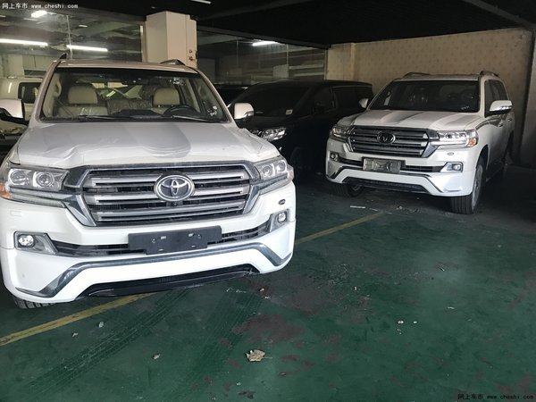 17款豐田酷路澤5700現(xiàn)車 低惠價爭霸全國-圖1