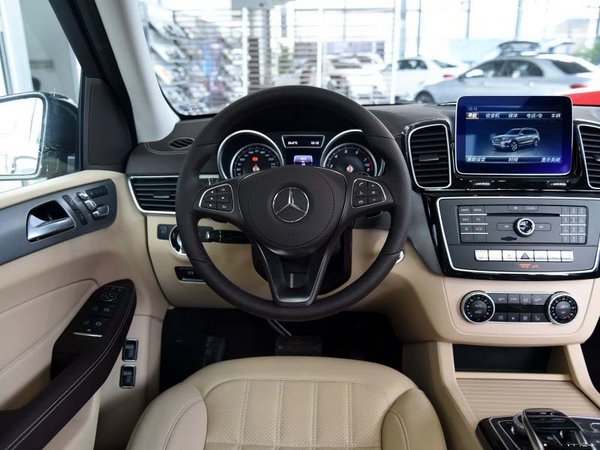 2017款奔馳GLS450特價 時尚風(fēng)格熱銷價甩-圖5