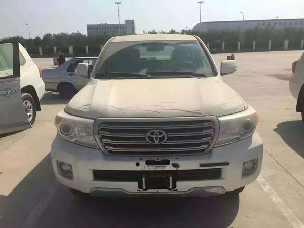 豐田酷路澤4500天津現(xiàn)車 柴油越野更可靠-圖2