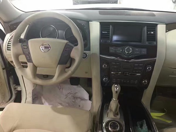 2017款日產(chǎn)途樂(lè)4.0 突破底線迎接新旅程-圖5