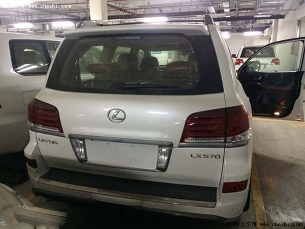 雷克萨斯LX570平价提车 老款暴降10万享-图5