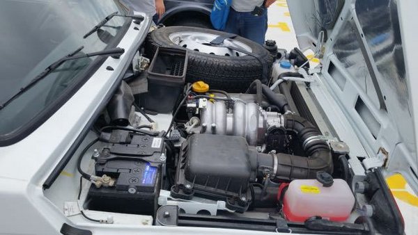 拉达尼瓦四驱现车 进口SUV汽油版仅13万-图7