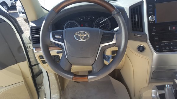 17款丰田酷路泽4000电动绞盘 GX.R外挂V6-图5