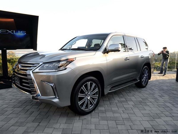 雷克萨斯LX570 凌志越野车高档私家座驾-图1
