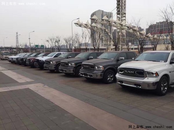 道奇公羊叛逆者限量版 不惧颠簸皮卡畅销-图3
