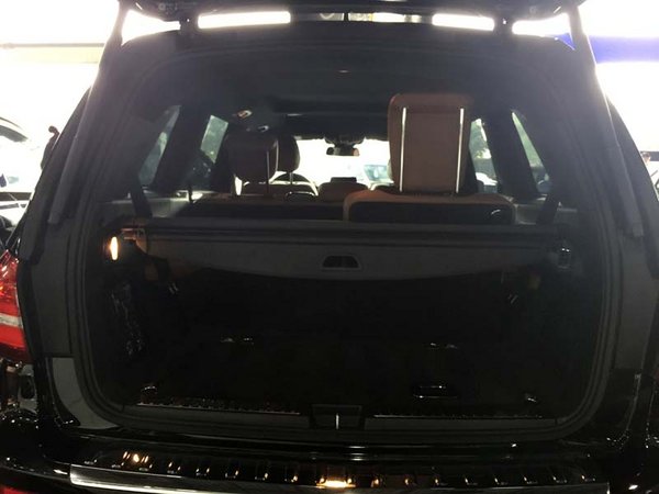 2017款奔馳GLS450現(xiàn)車 傲氣豪駕底降藐視-圖7