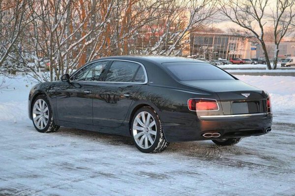 17款宾利飞驰全新配置 实力V8底价秒团购-图3