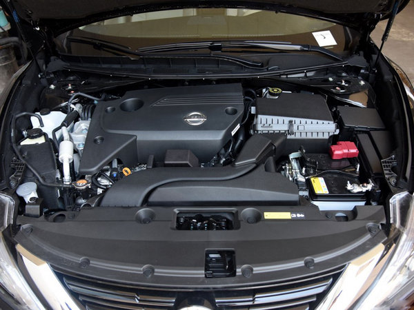 日產(chǎn)天籟限時(shí)優(yōu)惠高達(dá)1.6萬 現(xiàn)車熱銷中-圖4