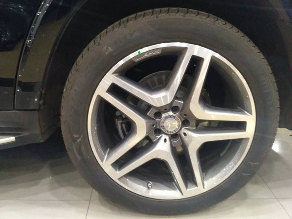 17款奔驰GLS450现车 尊享奢华GLS级特降-图3