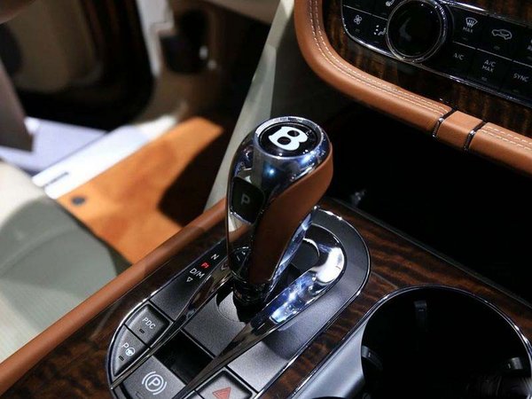 17款宾利欧陆 优异操纵灵敏稳定轿跑特惠-图5