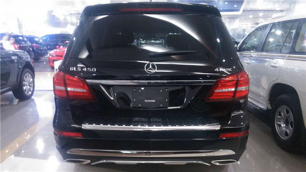 17款奔馳GLS450瘋搶進行時 中秋先搶先得-圖3